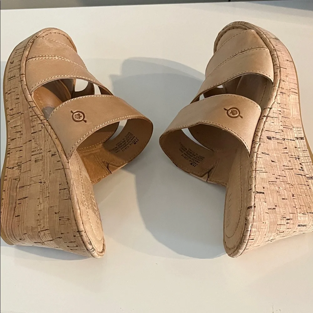 Born Tan Leather Wedge Sandals Size‎ 11 M